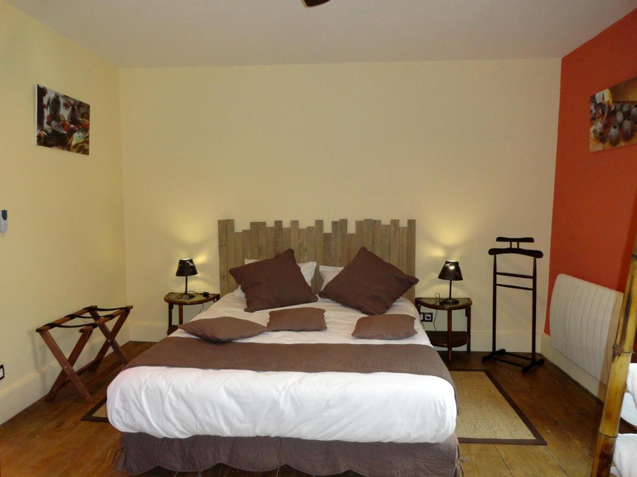Bed and Breakfast Le Figuier De Pauline Luzech Esterno foto