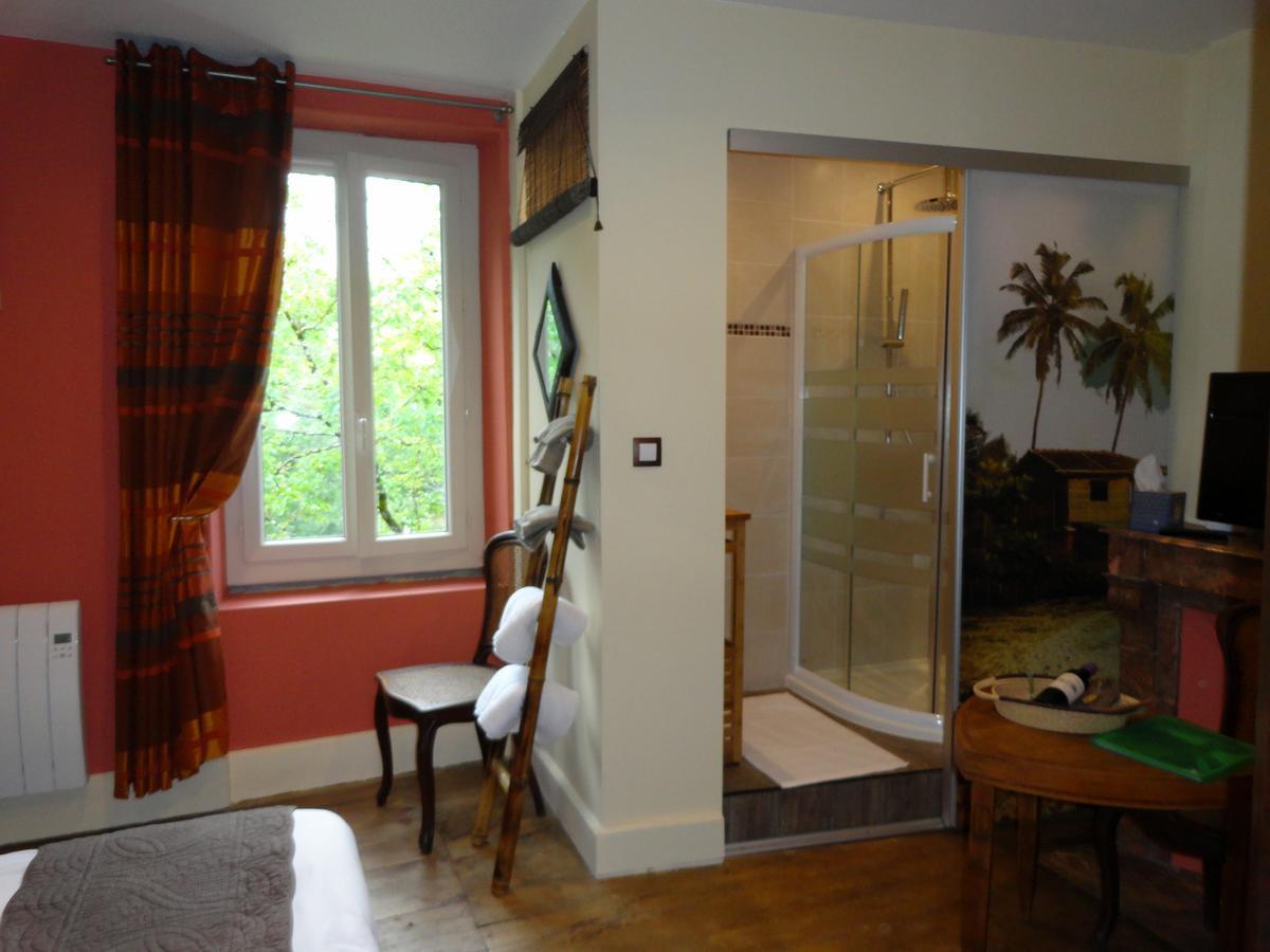 Bed and Breakfast Le Figuier De Pauline Luzech Esterno foto